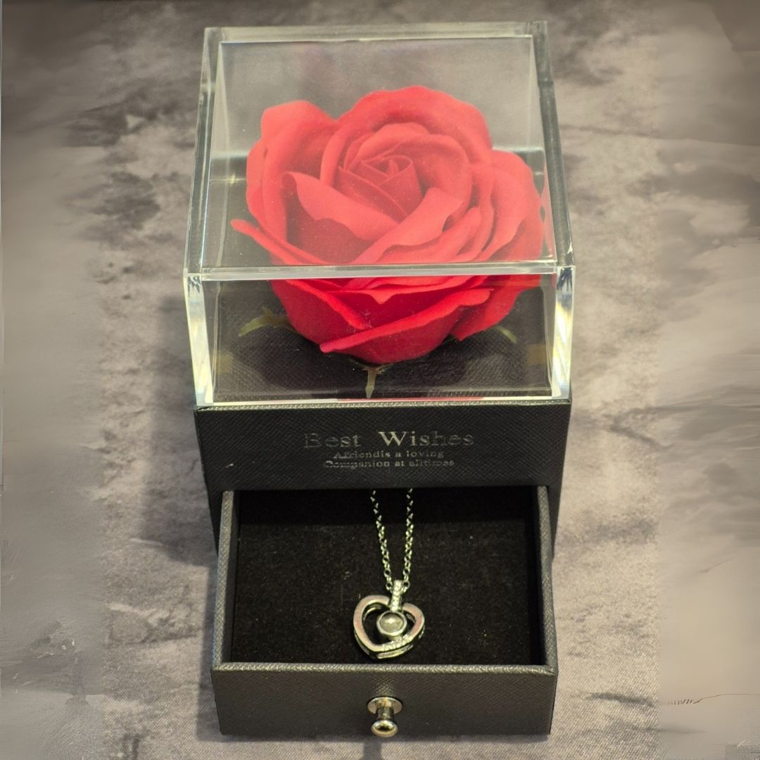 Collar con Rosa Decorativa