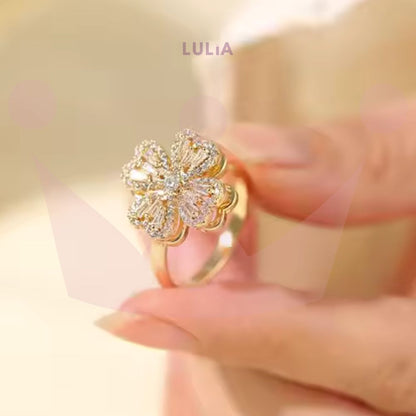Anillo Trébol Giratorio
