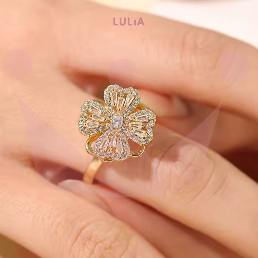 Anillo Trébol Giratorio