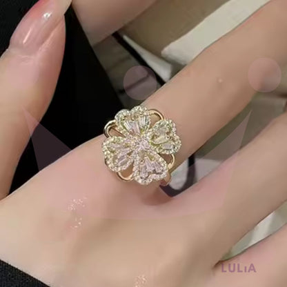 Anillo Trébol Giratorio